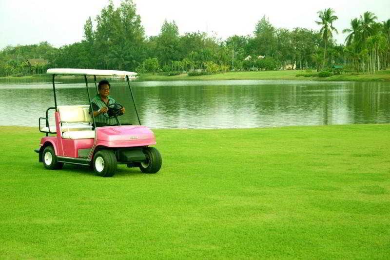 Water Land Golf Resort & Spa ピサヌローク エクステリア 写真